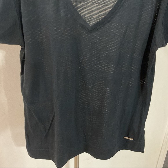 Reebok Black Semi Sheer V-Neck Top Size L - Picture 4 of 6